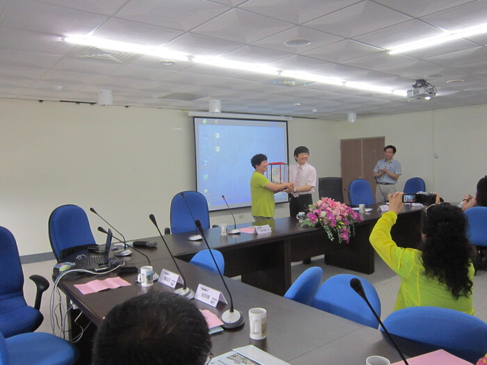 2012.06.19 山西實驗中學蒞校參訪圖片